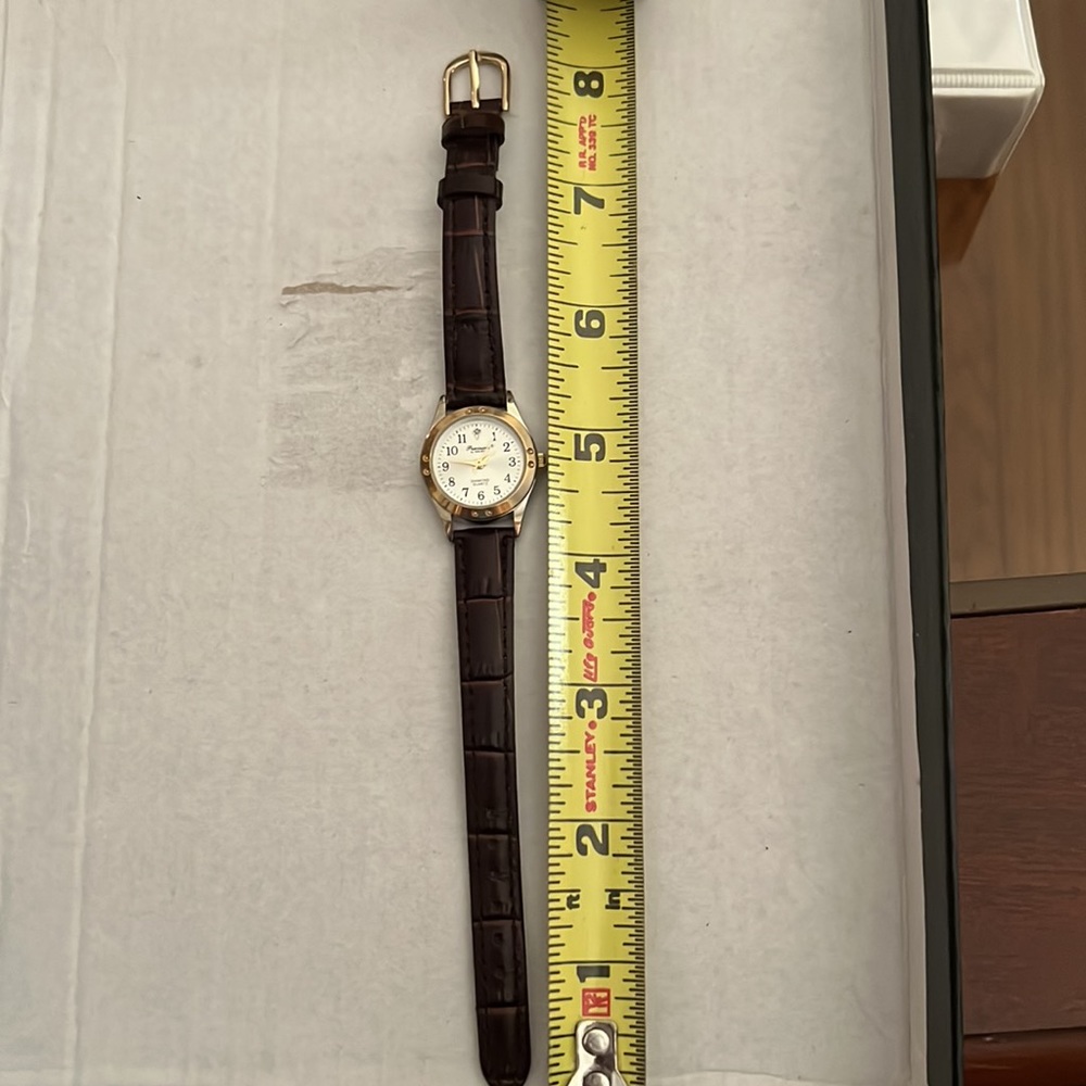 Watch - Picture 4 of 4